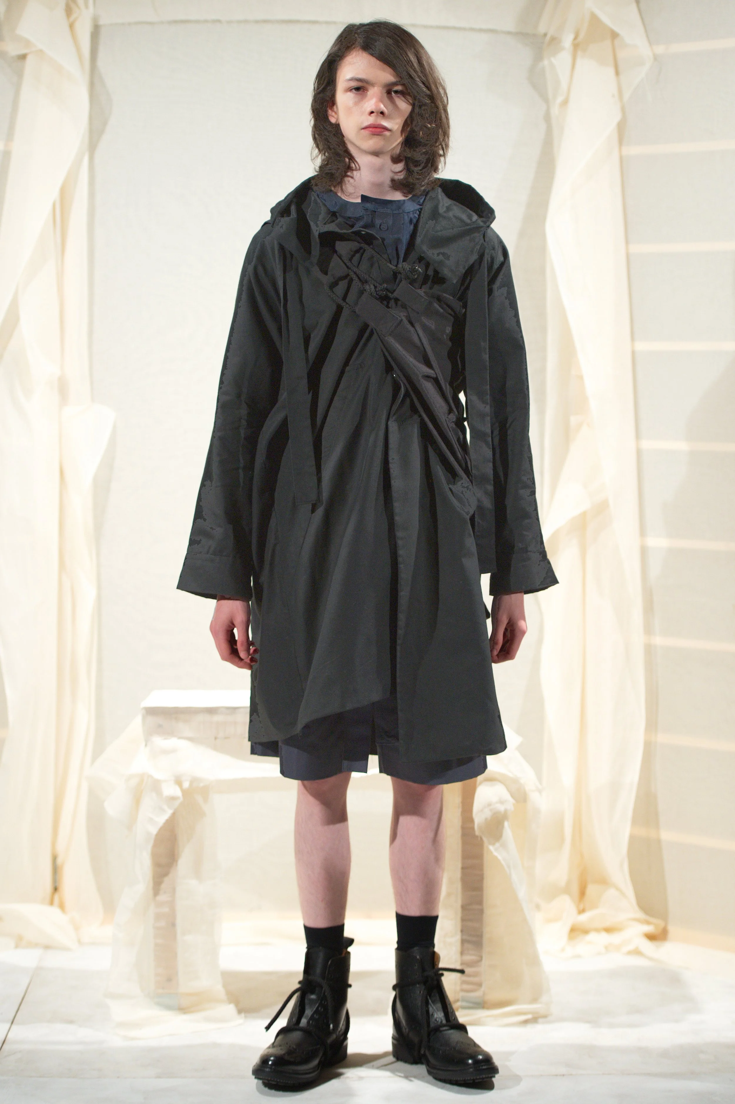 MW SS17 — PHOEBE ENGLISH